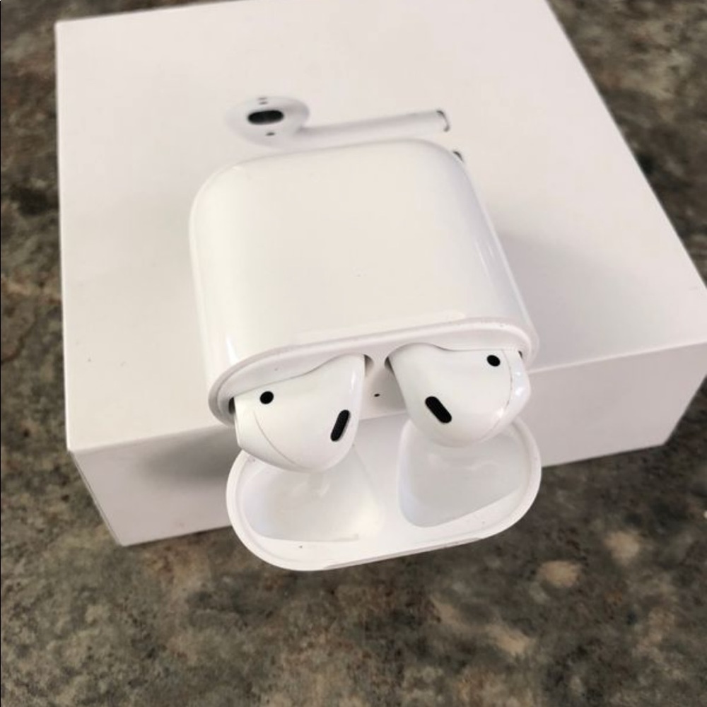 Air pods